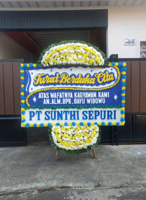 Papan Bunga Duka di Patangkep Tutui